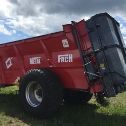 Навозоразбрасыватель 14 тонн N-275
